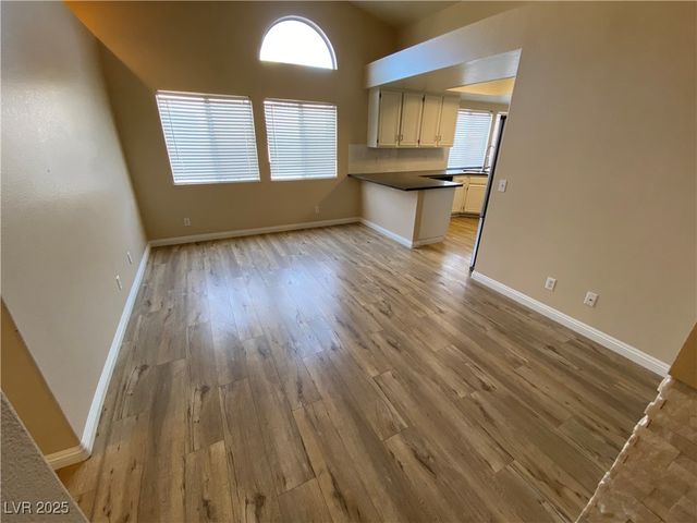 4604 Snowpoint Court, Las Vegas, NV 89130