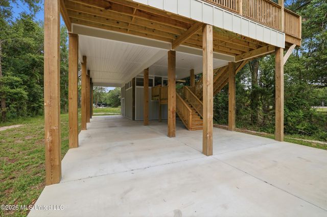 5235 Clermont Boulevard, Bay Saint Louis, MS 39520