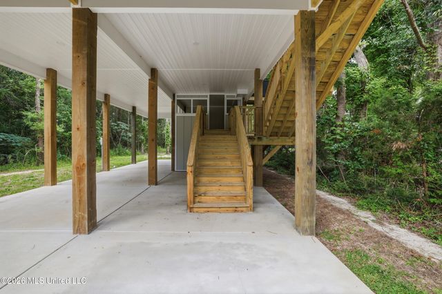 5235 Clermont Boulevard, Bay Saint Louis, MS 39520