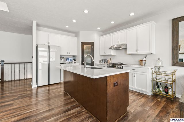 9712 Osprey Lane, Papillion, NE 68046