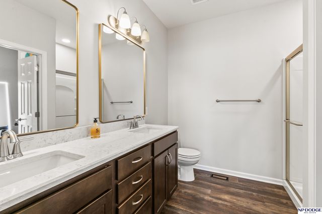 9712 Osprey Lane, Papillion, NE 68046