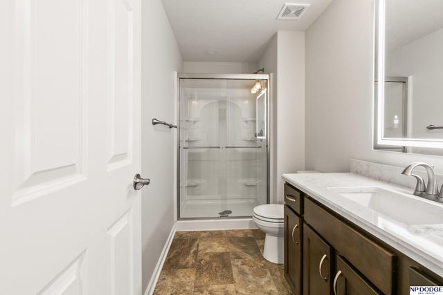 9712 Osprey Lane, Papillion, NE 68046