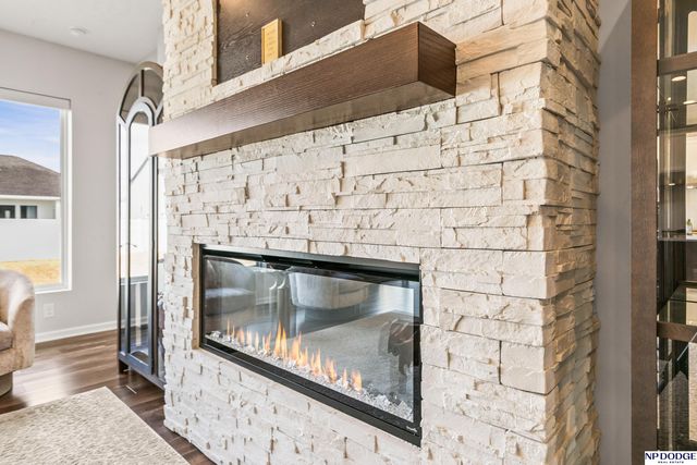 9712 Osprey Lane, Papillion, NE 68046