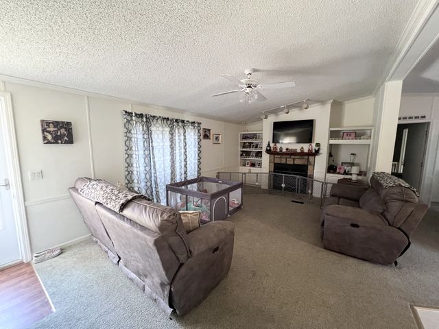 100 Treeline Ct, Monteagle, TN 37356