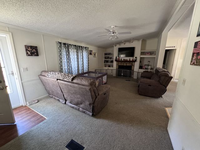 100 Treeline Ct, Monteagle, TN 37356