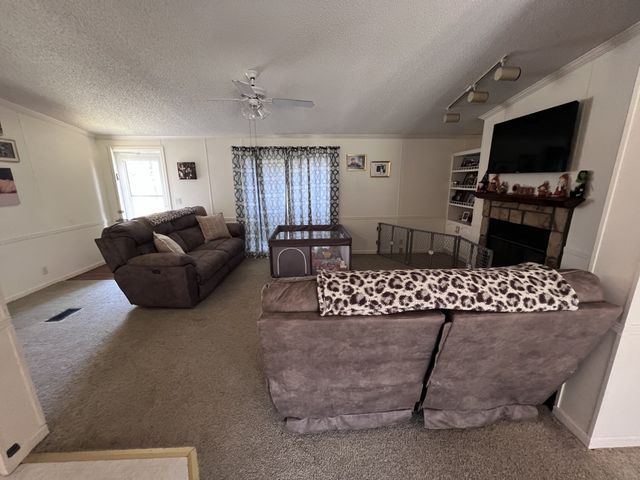 100 Treeline Ct, Monteagle, TN 37356