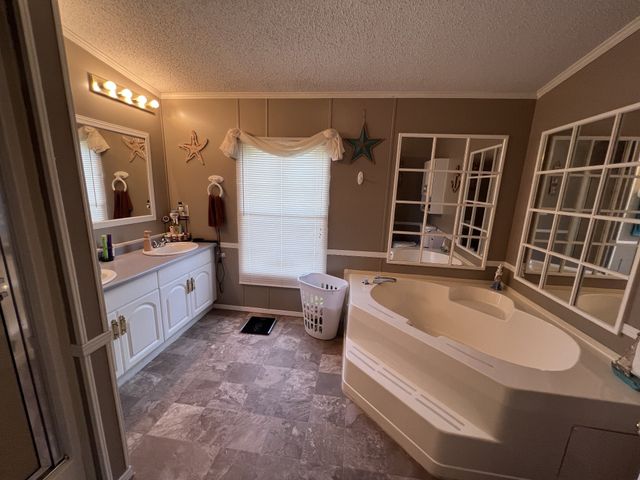 100 Treeline Ct, Monteagle, TN 37356