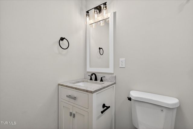 106 Salem Drive, Gray, TN 37615