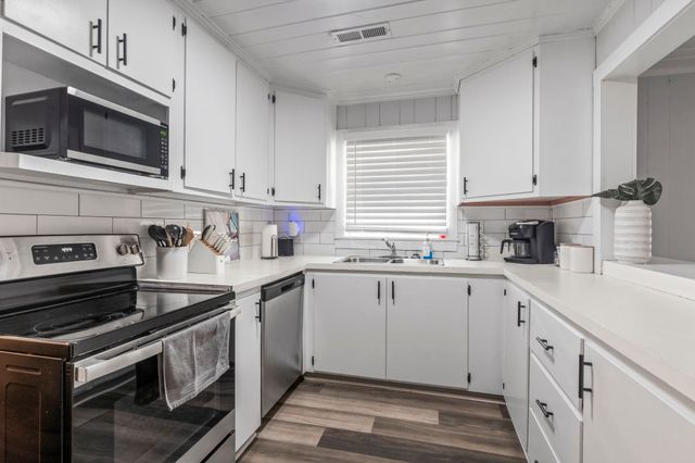 1904 Ocean Blvd., North Myrtle Beach, SC 29582