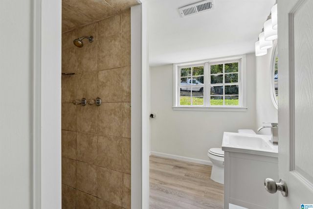 1525 4TH STREET NW, Center Point, AL 35215