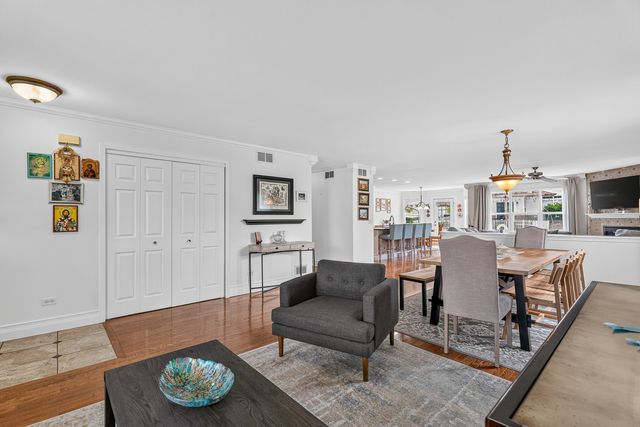 16709 KAREN SPRINGS Drive, Lockport, IL 60441