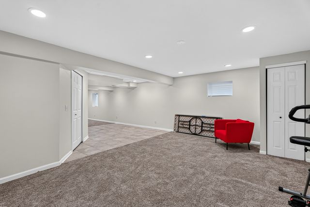 16709 KAREN SPRINGS Drive, Lockport, IL 60441