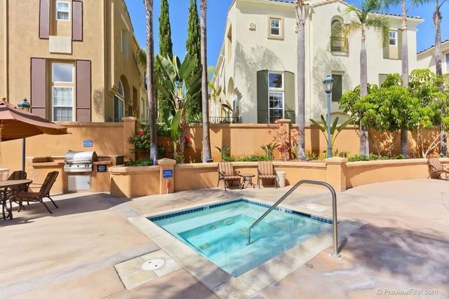 12368 Carmel Country Rd D207, San Diego, CA 92130