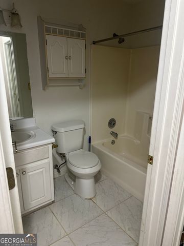 1616 Cobbs Creek Lane, Decatur, GA 30032