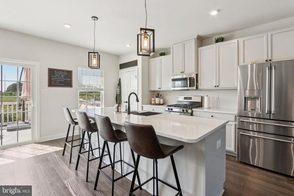 286 FREEDOM WAY, Sicklerville, NJ 08081