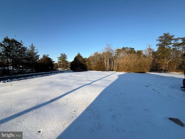 9199 FREDERICKSBURG TPKE, Woodford, VA 22580