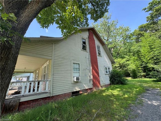 311 S Washington Avenue, Reidsville, NC 27320