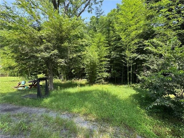 311 S Washington Avenue, Reidsville, NC 27320