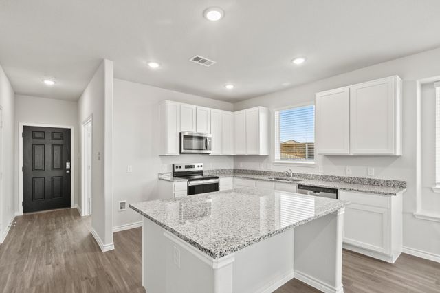 1032 Wingjet Way, Fort Worth, TX 76131