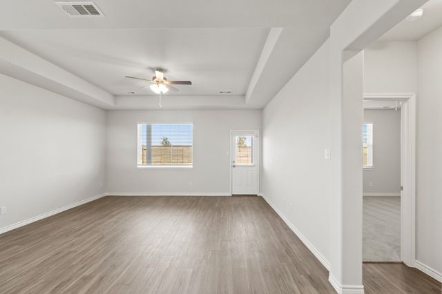 1032 Wingjet Way, Fort Worth, TX 76131