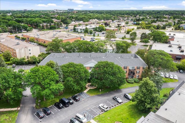 5300 Carriageway Drive 208, Rolling Meadows, IL 60008