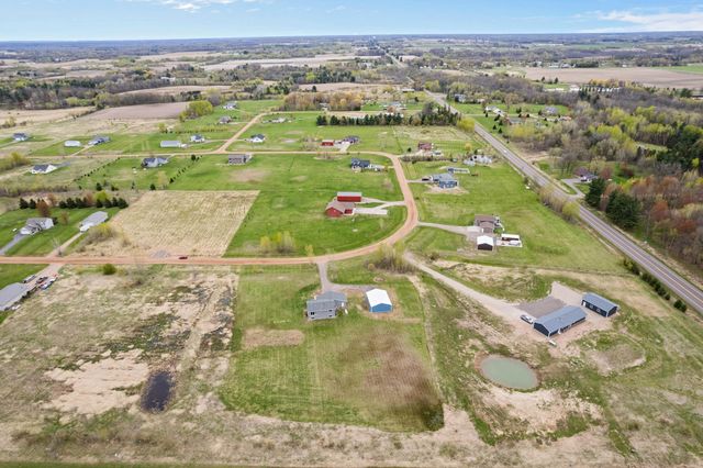 7711 Rolling Meadows Circle, Pine City, MN 55063