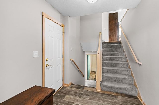 7711 Rolling Meadows Circle, Pine City, MN 55063