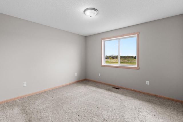 7711 Rolling Meadows Circle, Pine City, MN 55063