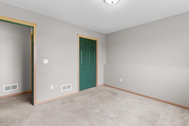 7711 Rolling Meadows Circle, Pine City, MN 55063