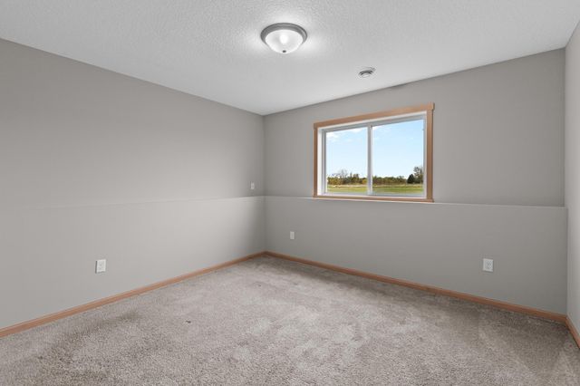 7711 Rolling Meadows Circle, Pine City, MN 55063