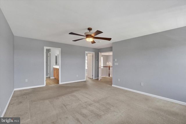 3128 S KING RICHARDS CT S, York, PA 17408