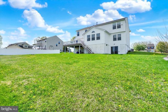 3128 S KING RICHARDS CT S, York, PA 17408
