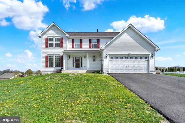 3128 S KING RICHARDS CT S, York, PA 17408