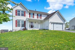 3128 S KING RICHARDS CT S, York, PA 17408