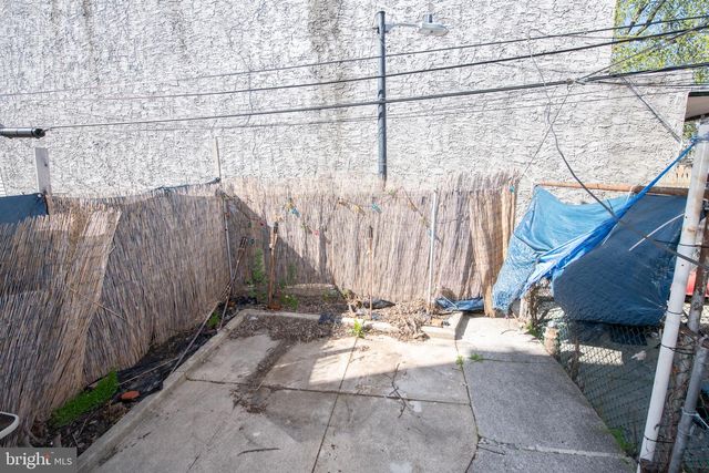 1942 E PACIFIC ST, Philadelphia, PA 19134