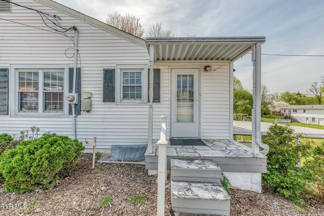203 School Avenue, Blountville, TN 37617