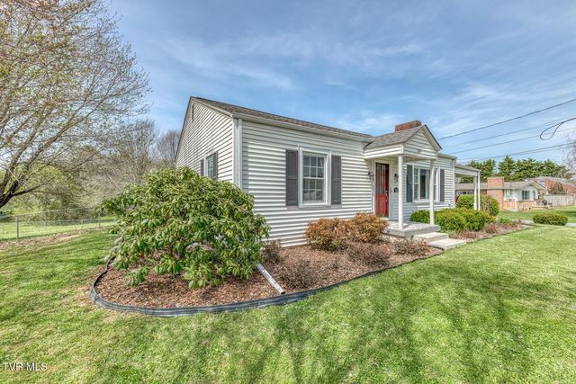 203 School Avenue, Blountville, TN 37617