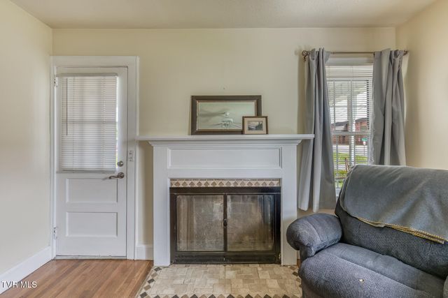 203 School Avenue, Blountville, TN 37617