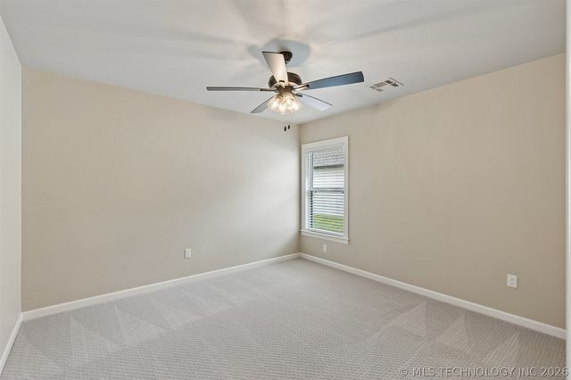 690 E 149th Street S, Glenpool, OK 74033
