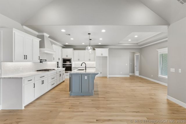 690 E 149th Street S, Glenpool, OK 74033