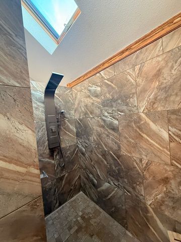 128 Tannery Rd, Westfield, MA 01085