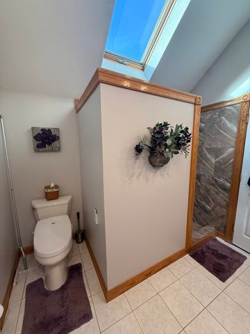 128 Tannery Rd, Westfield, MA 01085
