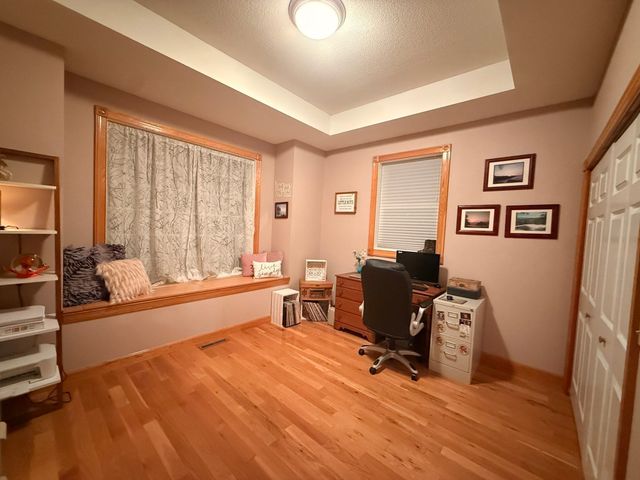 128 Tannery Rd, Westfield, MA 01085
