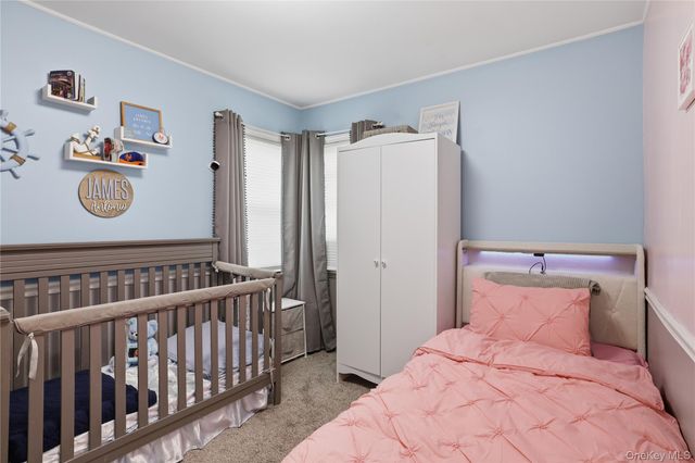 215 Monroe Street, Franklin Square, NY 11010