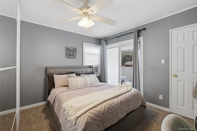 215 Monroe Street, Franklin Square, NY 11010