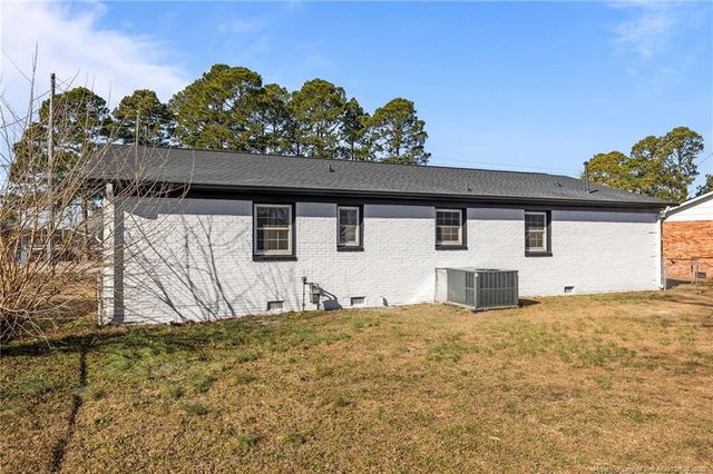 284 Bonanza Drive, Fayetteville, NC 28303