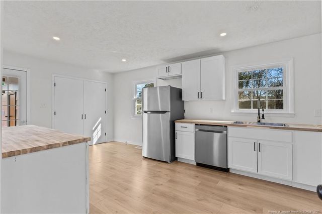 284 Bonanza Drive, Fayetteville, NC 28303