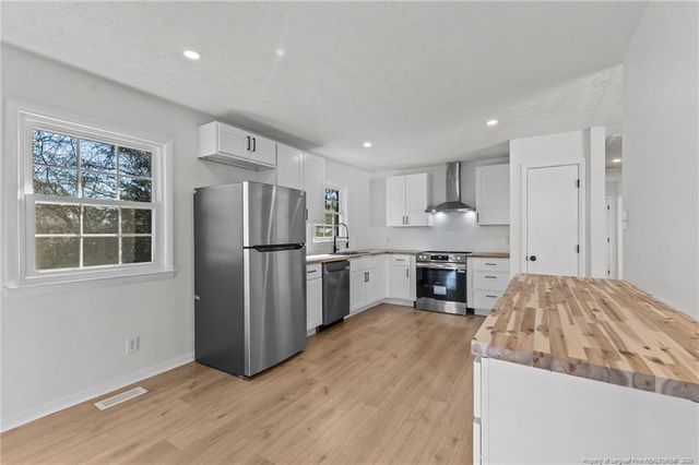 284 Bonanza Drive, Fayetteville, NC 28303