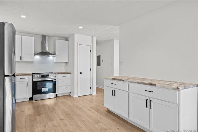 284 Bonanza Drive, Fayetteville, NC 28303