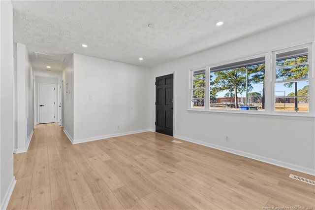 284 Bonanza Drive, Fayetteville, NC 28303